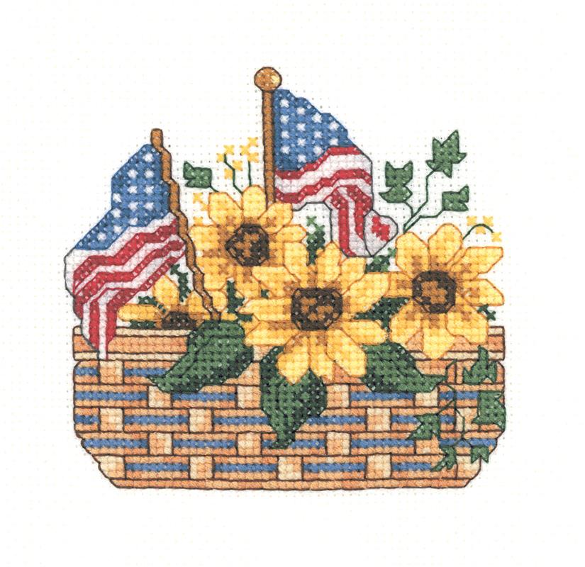 Patriotic Basket By Linda Bird - Imaginating