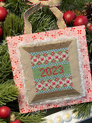 Vintage Christmas 2023 Ornament - Crafty Bluebonnet Designs