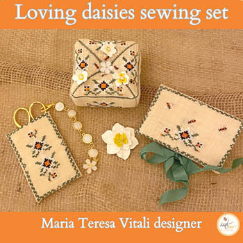 Loving Daisies Sewing Set - MTV Designs