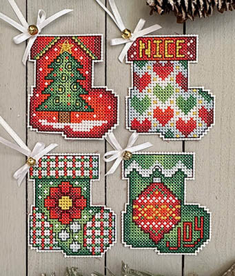 Tiny Stockings 1 - Frony Ritter Designs