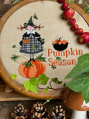 Pumpkin Season - Lilli Violette