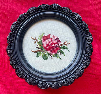 Heritage Red Rose - Keslyn's