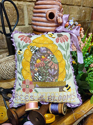 Bees & Blooms - Quaint Rose NeedleArts