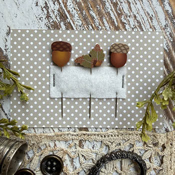 Acorns Pin Set - Puntini Puntini