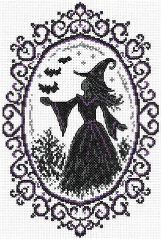Gothic Mirror - Ursula Michael
