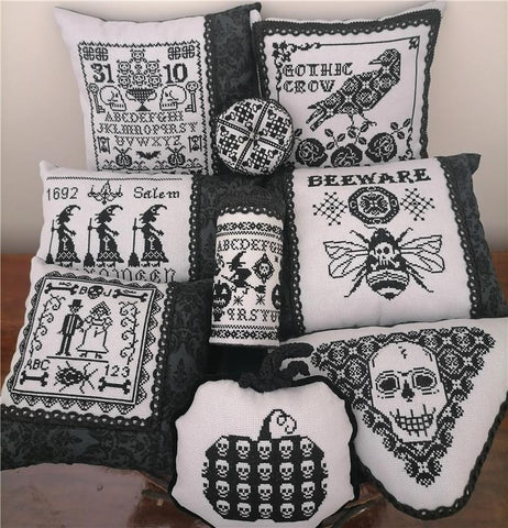 Gothic Halloween 2023 - Twin Peak Primitives