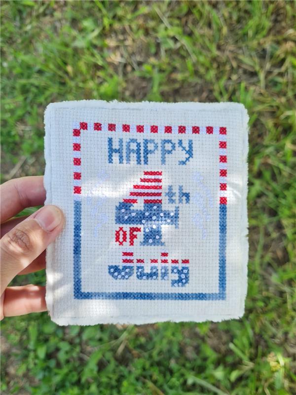 Happy 4 Of July - Cute Embroidery by Kate