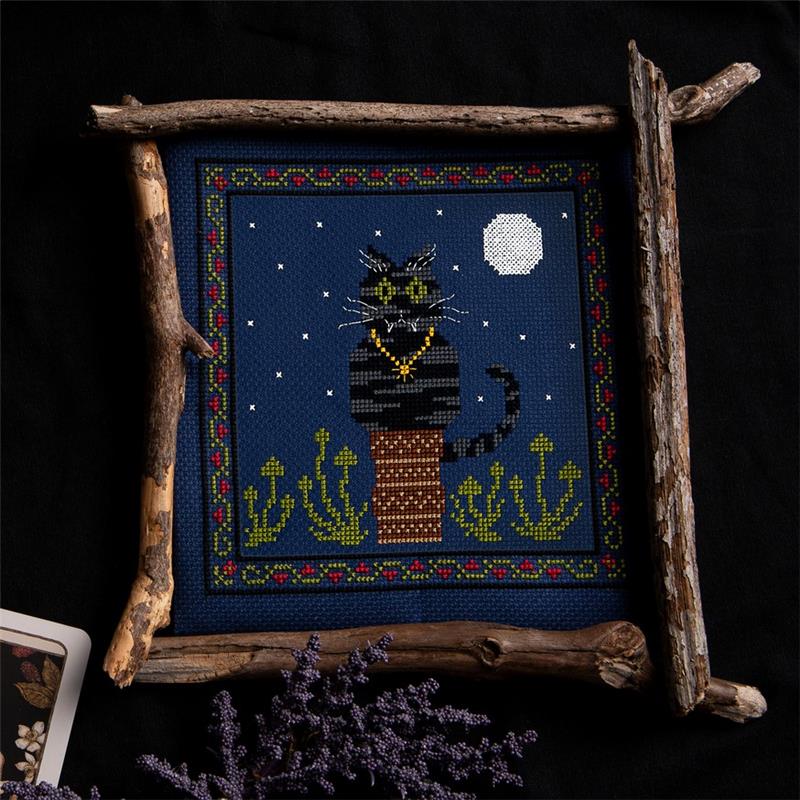 Night Cat - Cute Embroidery by Kate