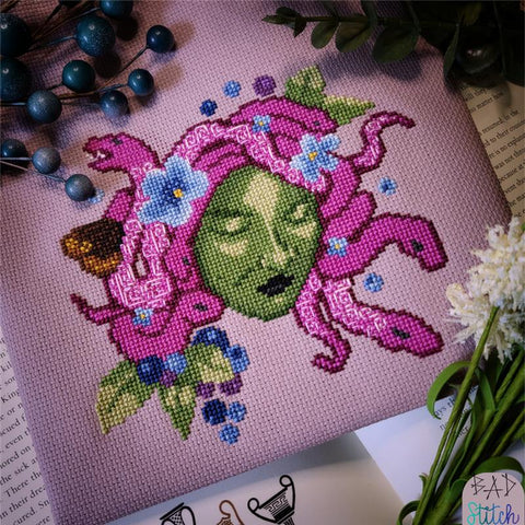 Medusa - BAD Stitch