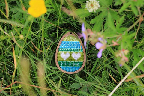 Easter Egg - Cute Embroidery by Kate