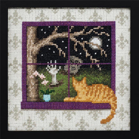 What The Cat Saw: Undead, Undead, Undead - Lola Crow Cross Stitch