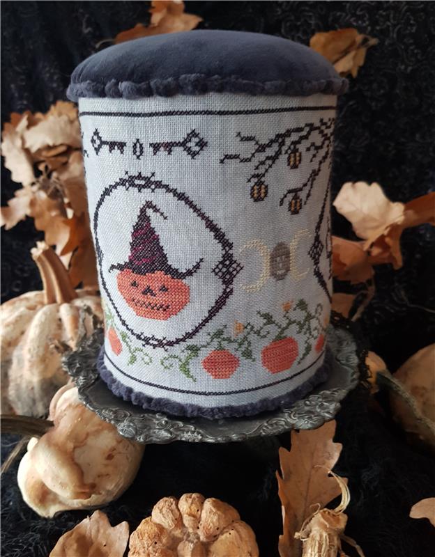 Halloween Drum - Crowsfeetstitching