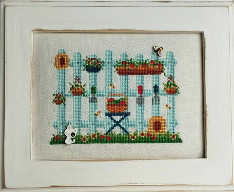 Summer Garden - Cute Embroidery by Kate