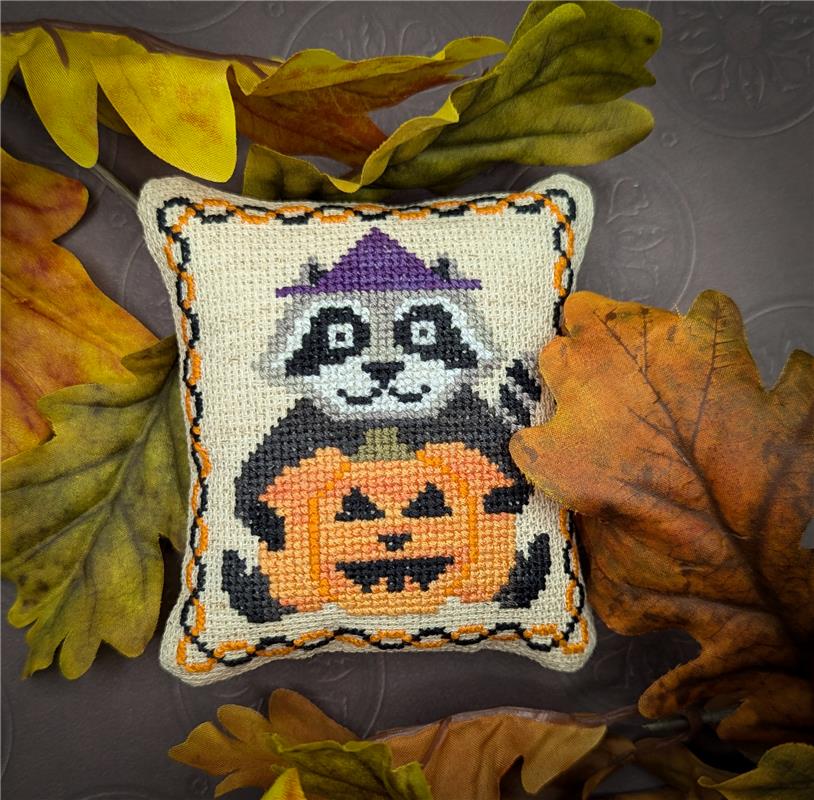 Halloween Bandit - Keb Studio Creations