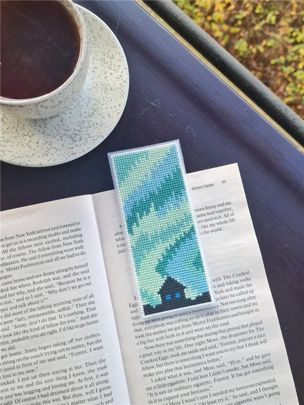 Northern Lights 2 - Cute Embroidery by Kate