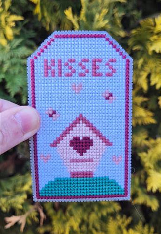Valentines Day Kisses Tag - Cute Embroidery by Kate