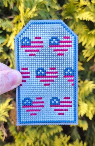 Patriotic Hearts Tag - Cute Embroidery by Kate