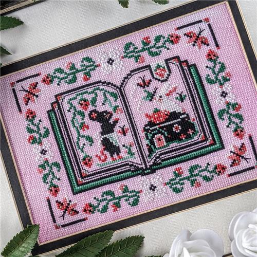 Book Of Teatime Critters - Haunted Frames
