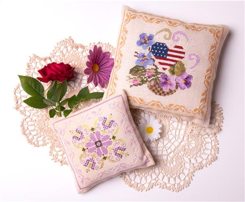 Patriotic Hearts - Samplers and Primitives