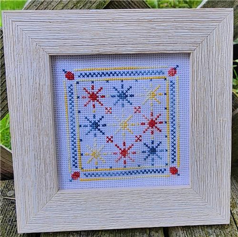 Summer Garden Quilt - Cobweb and Rose