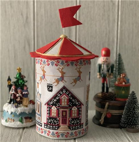 Ornamented Christmas Houses - Twin Peak Primitives