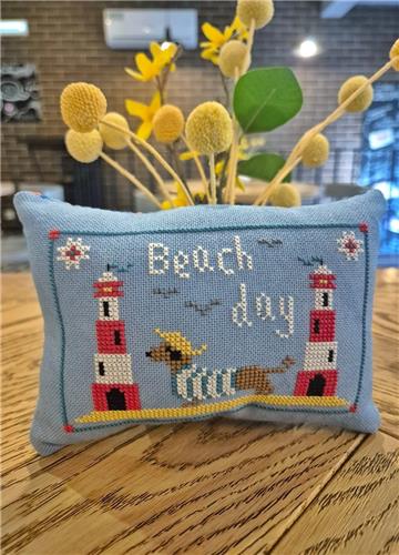 Beach Day - Cute Embroidery by Kate