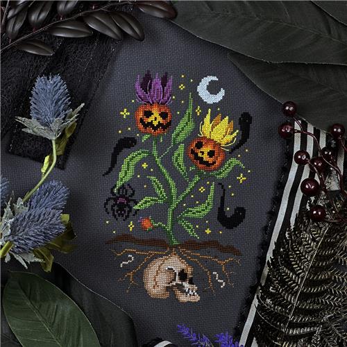 Spooky Blooms - The Stitch Crypt