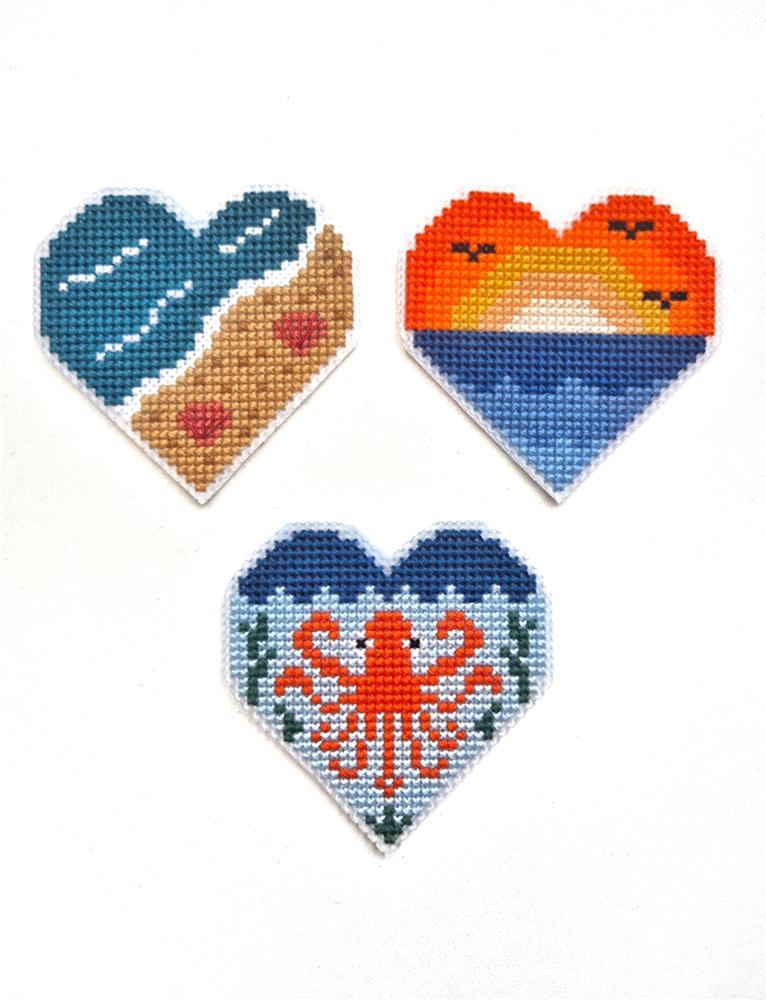 Sea Hearts - Cute Embroidery by Kate