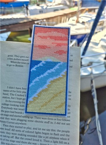 Sunset Bookmark - Cute Embroidery by Kate