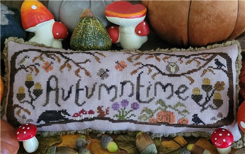Autumntime Cushion - Crowsfeetstitching