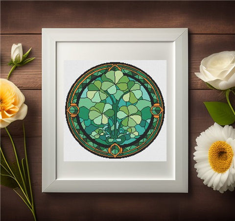Stained Glass Clovers - Stitch Wit