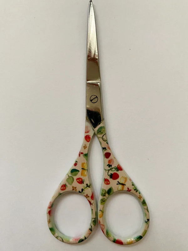 Strawberry Patch Scissors - Dinky Dyes