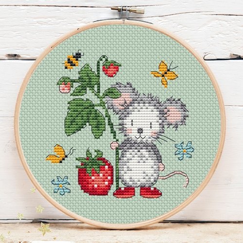 Strawberry Mouse Mini 1 - Artmishka Cross Stitch