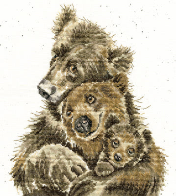 Bear Hugs: Wrendale Collection By Hannah Dale - Bothy Threads