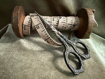 Cow Fodder Measuring Tape Twill   - Dames of the Needle