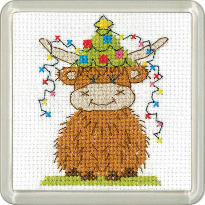 Highland Christmas Lights Coaster By Susan Ryder (Aida) - Heritage Crafts Kits