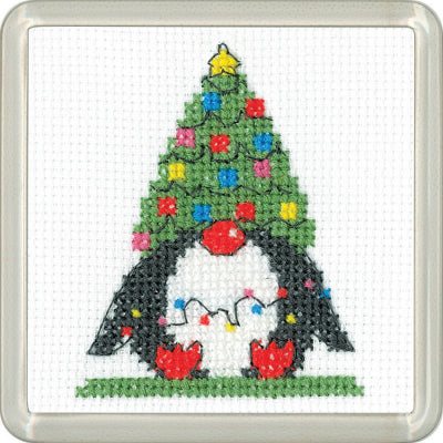 Penguin Tree Coaster By Kristen Roche (Aida) - Heritage Crafts Kits