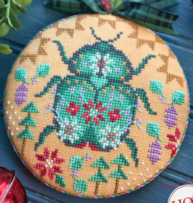 The Christmas Beetle - Hands on Design