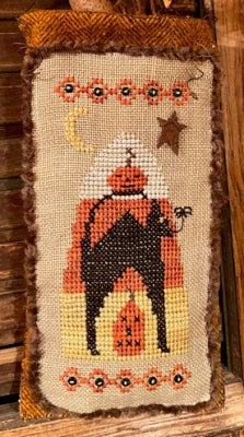 Candy Corn & Friends Hanging Pouch: Country Spirits Collection - Homespun Elegance