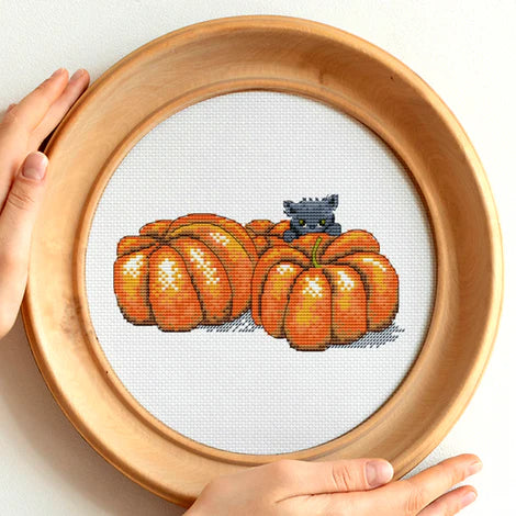 Halloween Cat - Artmishka Cross Stitch