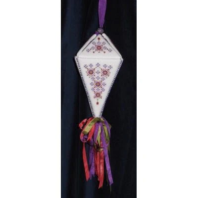 Floral Diamond Ornament - DD Designs