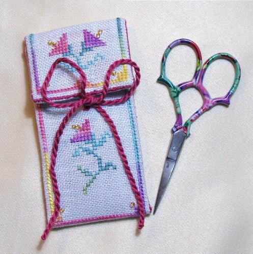 Floral Scissor Pocket - DD Designs