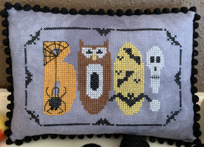 Boo - Needle Bling Designs