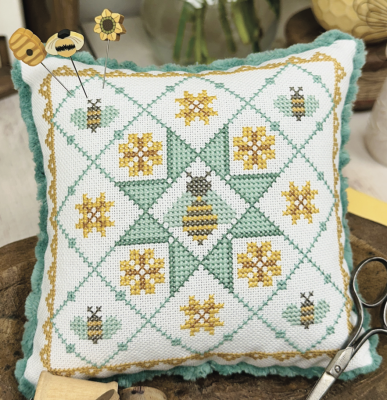 Honey Bee Quilt - Primrose Cottage Stitches