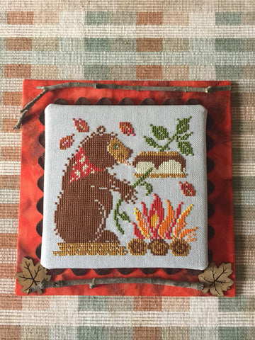 S'Mores Bear-B-Q - Tempting Tangles