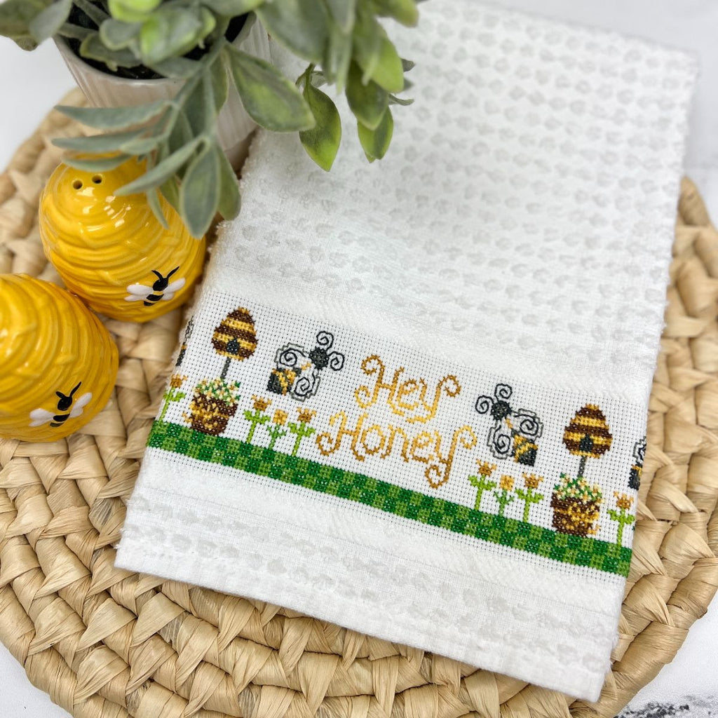 Honey Bee Towel - Dirty Annie's