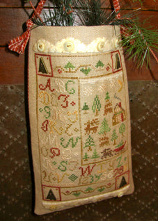 Christmas Tree a Plenty - Homespun Elegance