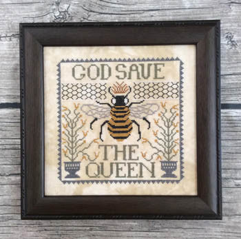 God Save The Queen - Annie Beez Folk Art