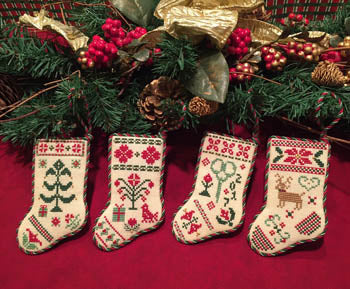 Christmas Stocking Ornaments - Scissor Tail Designs