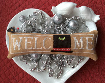 Wee Welcome, January Snowman Hat - Needle Bling Designs